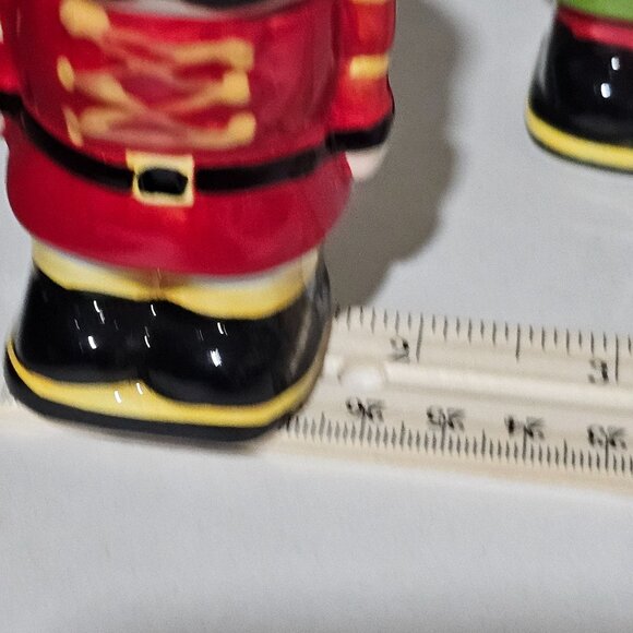 2014 Christmas Nutcracker Salt Pepper Shakers set Christmas decor ceramic - Picture 7 of 8